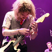 DAYS OFF LIVE REPORT
