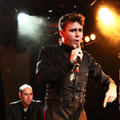 DEZ MONA LIVE REPORT