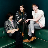 ESBEN AND THE WITCH  BIOGRAPHIE