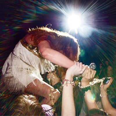 FLORENCE AND THE MACHINE LIVE