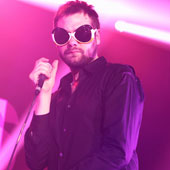 KASABIAN LIVE REPORT