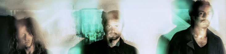 MIDNIGHT JUGGERNAUTS : CONCERT A LA MAROQUINERIE (PARIS) EN JUILLET, SINGLE MEMORIUM EN ECOUTE