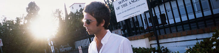 NOEL GALLAGHER : PREMIER ALBUM SOLO HIGH FLYING BIRDS EN OCTOBRE