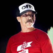 RED HOT CHILI PEPPERS LIVE REPORT