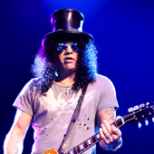 SLASH LIVE REPORT