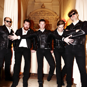 THE HIVES
