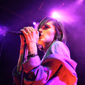 YELLE LIVE REPORT