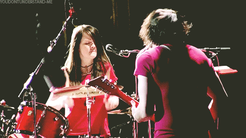 the_white_stripes_covers_live