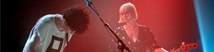THE RAVEONETTES @ LA MACHINE DU MOULIN ROUGE 2011