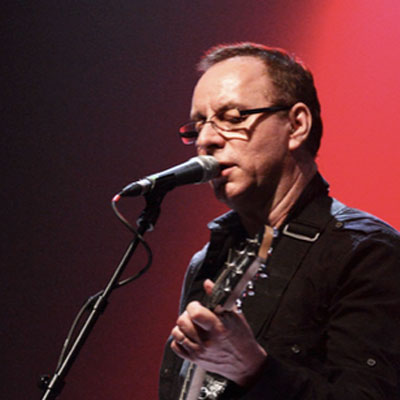WIRE LIVE MACHINE DU MOULIN ROUGE 2011