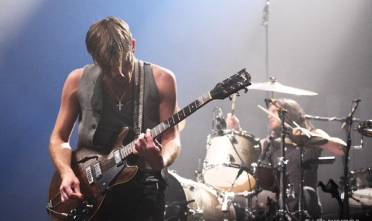 kingsofleon_f_jr_2008_