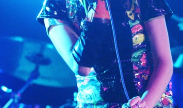 yeahyeahyeahs_879_jr_2009