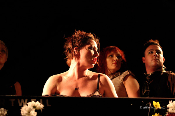 amandapalmer_919_jr_2008