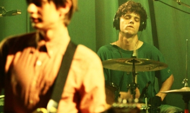 thedrums_4864_jr_2010