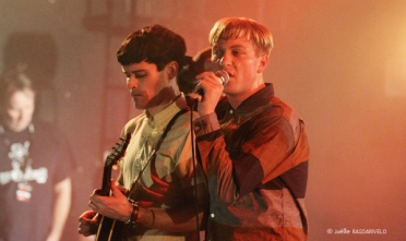 thedrums_4868_jr_2010