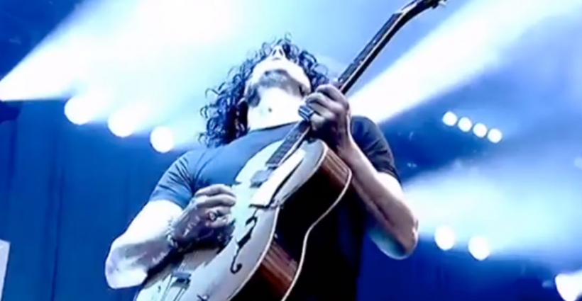 glastonbury_jack_white_video