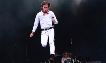 cagetheelephant_5774_joellerasoarivelo_2014.jpg