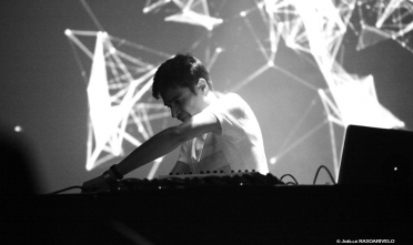 jonhopkins_8709_joellerasoarivelo_2014.jpg