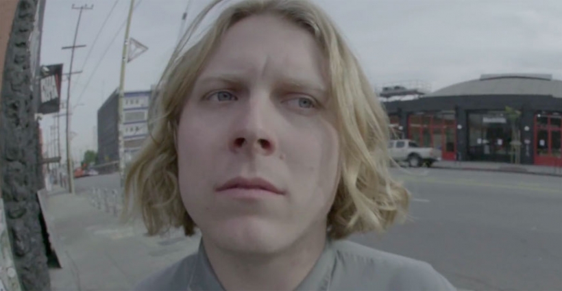 ty_segall_emotional_mugger_video