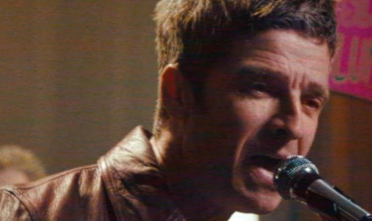 noel_gallagher_black_star_dancing_video