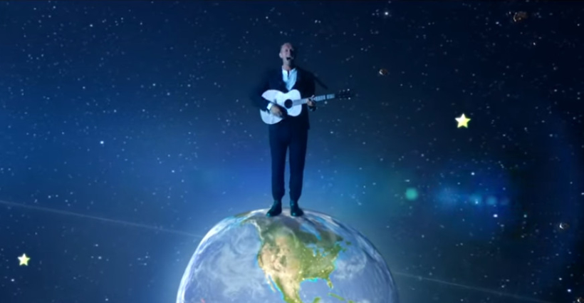coldplay_champion_of_the_world_video