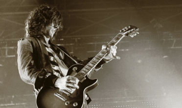 nick_valensi_birthday