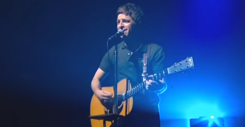 noel_gallagher_live_report_casino_de_paris_2011