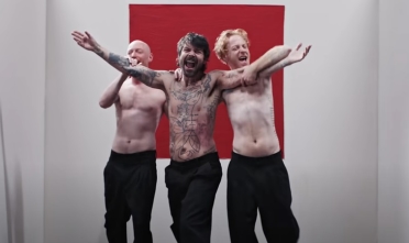 biffy_clyro_a_little_love_video